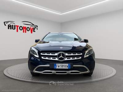 Mercedes-Benz GLA GLA 200 d Automatic Premium PREZZO NON VINCOLATO AL FINANZIAMENTO Blu/Azzurro usata Cambiago