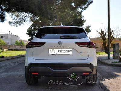Nissan Qashqai 1.5 e-power Tekna+ 2wd Bianco usata Tricase