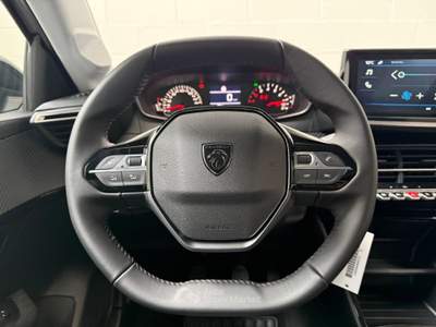 Peugeot 208 1.2 puretech Style s&amp;s 100cv Grigio usata Scarmagno