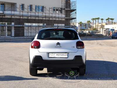 Citroen C3 1.2 puretech Shine s&amp;s 83cv neopatentati my18 Bianco usata Tricase