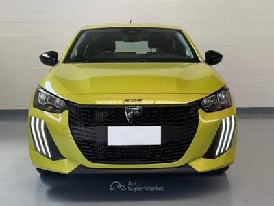 Peugeot 208 1.2 puretech Style s&amp;s 100cv Giallo usata Scarmagno