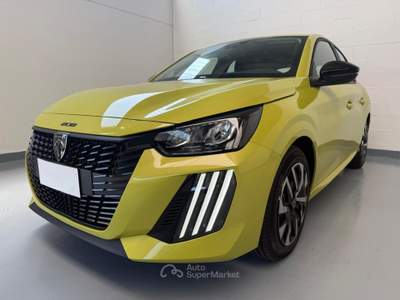 Peugeot 208 1.2 puretech Style s&amp;s 100cv Giallo usata Scarmagno