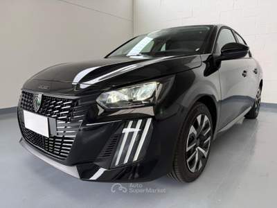 Peugeot 208 1.2 puretech Style s&amp;s 100cv Nero usata Scarmagno