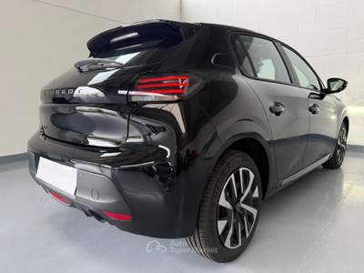 Peugeot 208 1.2 puretech Style s&amp;s 100cv Nero usata Scarmagno