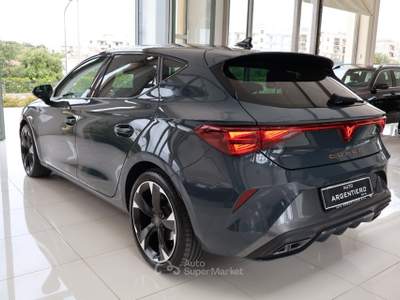 Cupra Leon 1.5 hybrid 150cv dsg Rosso usata Ceglie Messapica