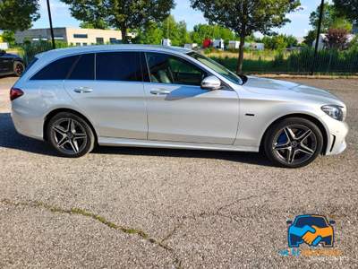 Mercedes-Benz EQC de EQ-POWER Premium 9G-Tronic Station Wagon Grigio usata Porto Mantovano