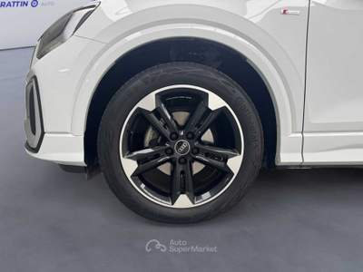 Audi Q2 Q2 30 Tfsi Identity Black Bianco usata Cassola