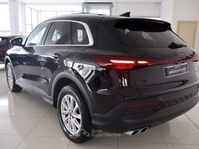Audi Q5 2.0 tdi mhev+ Business Advanced quattro 204cv s-tronic Rosso usata Ceglie Messapica