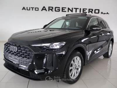 Audi Q5 2.0 tdi mhev+ Business Advanced quattro 204cv s-tronic Rosso usata Ceglie Messapica