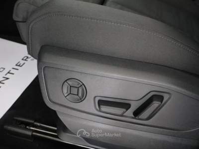 Audi Q5 2.0 tdi mhev+ Business Advanced quattro 204cv s-tronic Rosso usata Ceglie Messapica