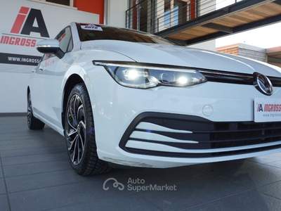 Volkswagen Golf 1.0 etsi evo Life 110cv dsg Bianco usata Pordenone