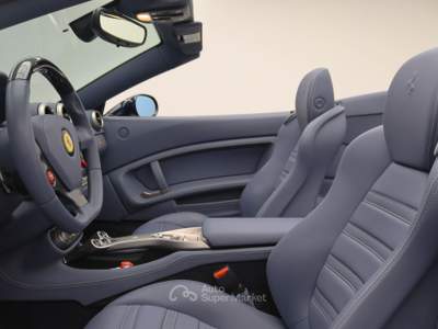 Ferrari California California Dct Blu/Azzurro usata Cassola