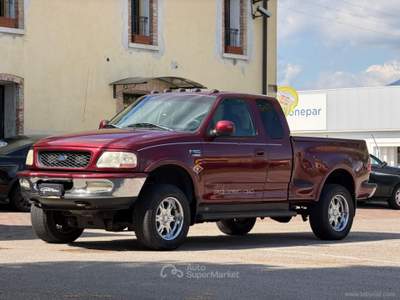 Ford F-150 F-150 LARIAT TRITON V8 4WD SUPER CAB FLARESIDE GPL–COMMERCIANTI Lilla usata San Vendemiano