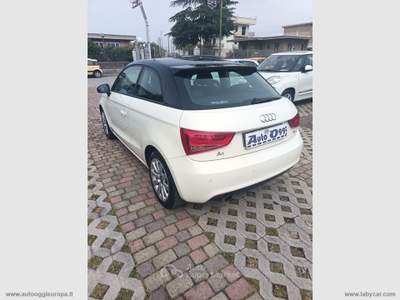 Audi A1 A1 1.6 TDI Admired Bianco usata Cimitile