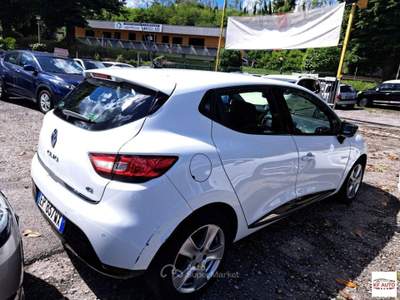 Renault Clio Sporter dCi 8V 75CV S&S Energy Life Bianco usata Borgo Ticino