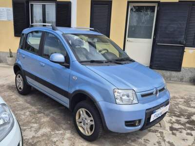 Fiat Panda 1.3 MJT 16V 4x4 Climbing Blu/Azzurro usata Crotone