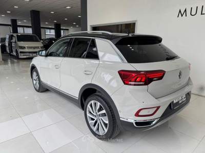 Volkswagen T-Roc 2.0 TDI SCR 150 CV DSG Style Beige usata Ripalimosani