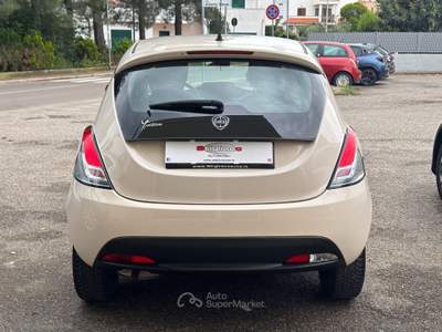 Lancia Ypsilon Ypsilon 1.2 69 CV 5p. GPL Ecochic Ele.Bl Beige usata Bernalda