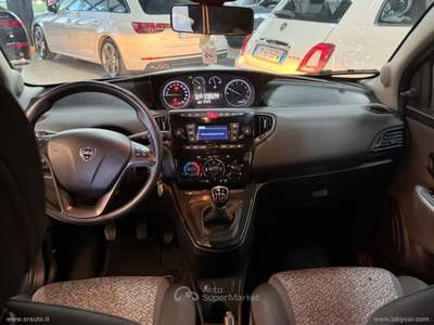 Lancia Ypsilon Ypsilon 1.0 FireFly 5pS&S Hyb. Eco Silv. usata Osio Sopra