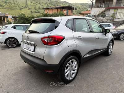 Renault Captur Captur 1.5 dCi 8V 90 CV S&S Ener. R-Link Argento usata SANTA MARIA NUOVA