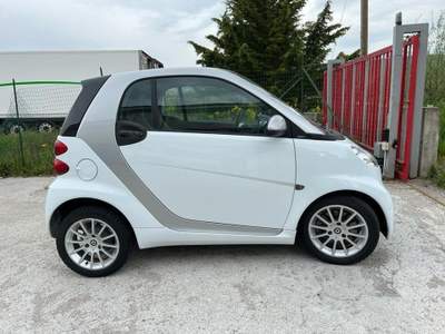 Smart ForTwo  Bianco usata Pietragalla