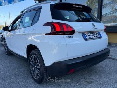 Peugeot 2008 BlueHDi 1.5 Allure Bianco usata Assisi