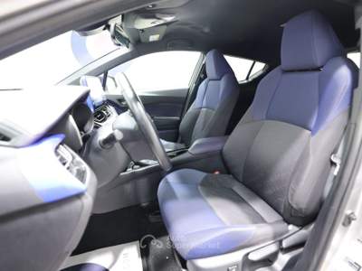 Toyota C-HR 1.8 HYBRID E-CVT LOUNGE FARI LED NEOPATENTATI Grigio usata Brescia