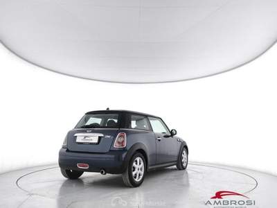 MINI Clubman 5 porte  1.6 16V  - PER OPERATORI DEL SETTORE Blu/Azzurro usata Corciano
