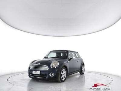 MINI Clubman 5 porte  1.6 16V  - PER OPERATORI DEL SETTORE Blu/Azzurro usata Corciano