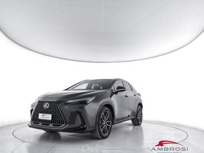 Lexus GS 450h+ 450h+ 2.5 phev Luxury 4wd e-cvt Grigio usata Corciano