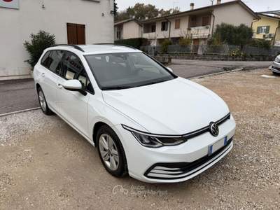 Volkswagen Golf 2.0 TDI SCR DSG Life OK NEOPATENTATI Bianco usata SAN PIETRO IN CARIANO
