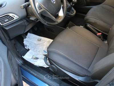 Lancia Ypsilon 1.0 FireFly 5 porte S&S Hybrid Gold Blu/Azzurro usata Trapani