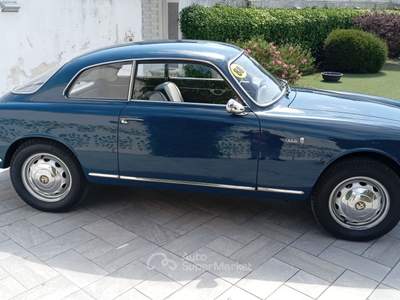 Alfa Romeo Sprint Auto perfettamente restaurata Targa Oro A.S.I. Blu/Azzurro usata napoli