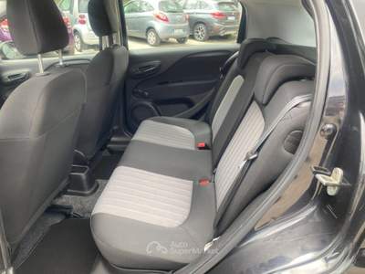 Fiat Punto 1.2 8V 5 PORTE STREET 69cv Nero usata Napoli