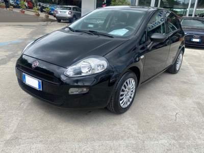 Fiat Punto 1.2 8V 5 PORTE STREET 69cv Nero usata Napoli