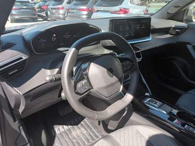 Peugeot 2008 1200 PURETECH ALLURE 130CV EAT8 CARPLAY ITALIA Argento usata Roma