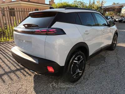 Peugeot 2008 1200 PURETECH ALLURE 130CV EAT8 CARPLAY ITALIA Bianco usata Roma