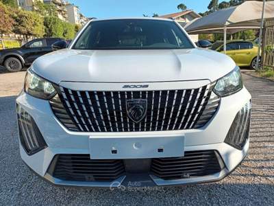 Peugeot 2008 1200 PURETECH ALLURE 130CV EAT8 CARPLAY ITALIA Bianco usata Roma