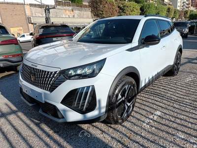 Peugeot 2008 1200 PURETECH ALLURE 130CV EAT8 CARPLAY ITALIA Bianco usata Roma