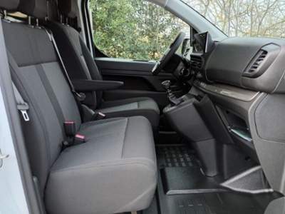Fiat Scudo 1500 BLUEHDI FURGONE 120CV L2H1 CARPLAY CAM ITALIA Bianco usata Vetralla