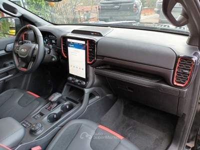 Ford Ranger 3000 ECOBOOST V6 4WD DC 5POSTI 292CV MATRIX CAM360 Nero usata Vetralla