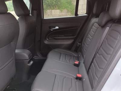 Jeep Avenger 1200 E-HYBRID SUMMIT 110CV AUTOM PACK WINTER PELLE Grigio usata Vetralla