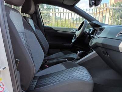 Volkswagen Taigo 1500 TSI R-LINE PLUS 150CV DSG CARPLAY MATRIX ITA Beige usata Roma