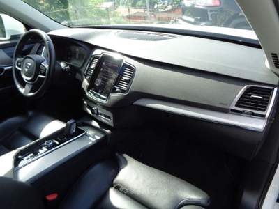 Volvo XC90 B5 D MOMENTUM AWD AUTOM 7POSTI NAVI CAM"20 ITALIA Bianco usata Roma