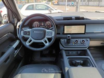 Land Rover Defender 110 3000D I6 250CV AWD AUTO X-DYNAMIC SE ITALIA Grigio usata Vetralla