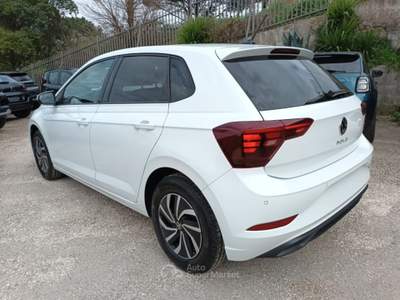 Volkswagen Polo 1000 TSI EDITION PLUS 95CVCARPLAY CAM VETRSCUR ITA Bianco usata Pistoia