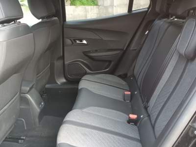 Peugeot 2008 1200 PURETECH ALLURE 100CV CARPLAY VETRI SCURI"17  Nero usata Vetralla