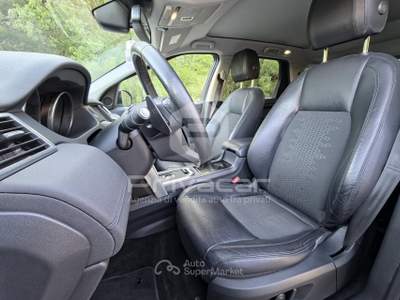 Land Rover Discovery Sport LAND ROVER Discovery Sport 2.0 TD4 150 CV HSE Luxury Bianco usata CATANZARO