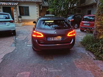 Peugeot 308 Peugeot 308 Grigio usata Palermo