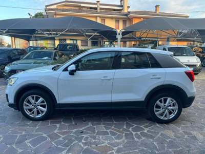 Audi Q2 1.6 TDI S tronic Business Bianco usata Monselice